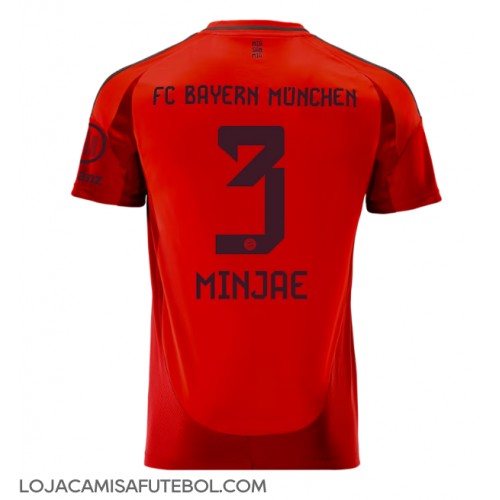 Camisa de Futebol Bayern Munich Kim Min-jae #3 Equipamento Principal 2024-25 Manga Curta